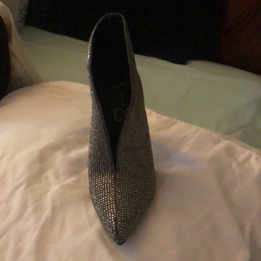 Shoes - Picture 2 of 2